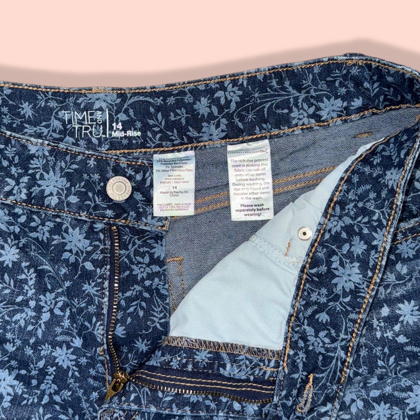 MID-RISE DENIM SHORTS | TIME AND TRU | 14