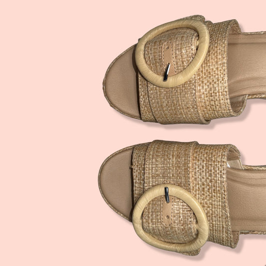 SANDALIAS CON PLATAFORMA | A NEW DAY | 6