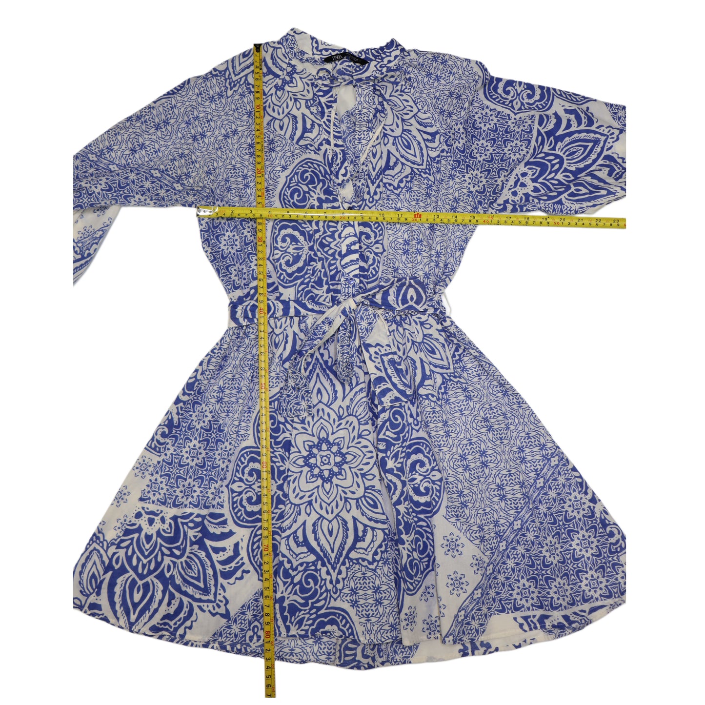 VESTIDO MINI CON ESTAMPADO AZUL Y BLANCO MANGA LARGA | ZARA | TALLA S
