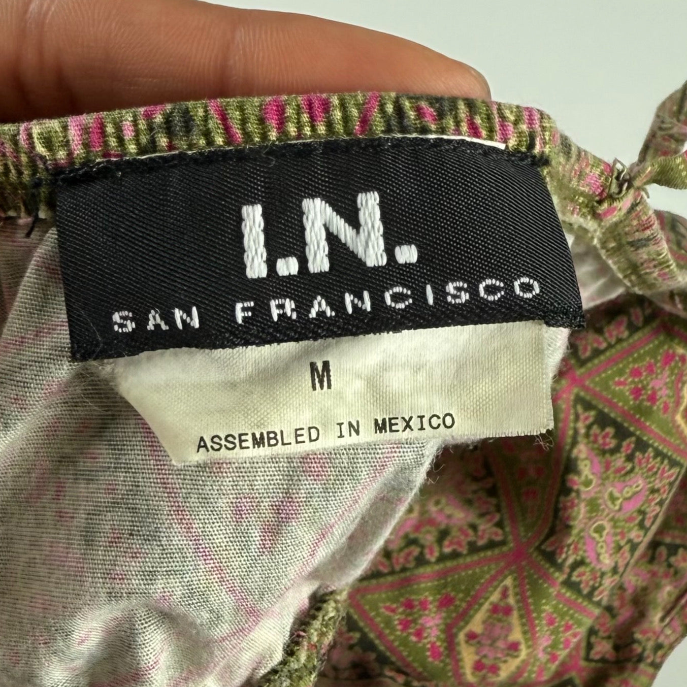 TOP ESTAMPADO DE TIRANTES FINOS | I.N. SAN FRANCISCO | TALLA M