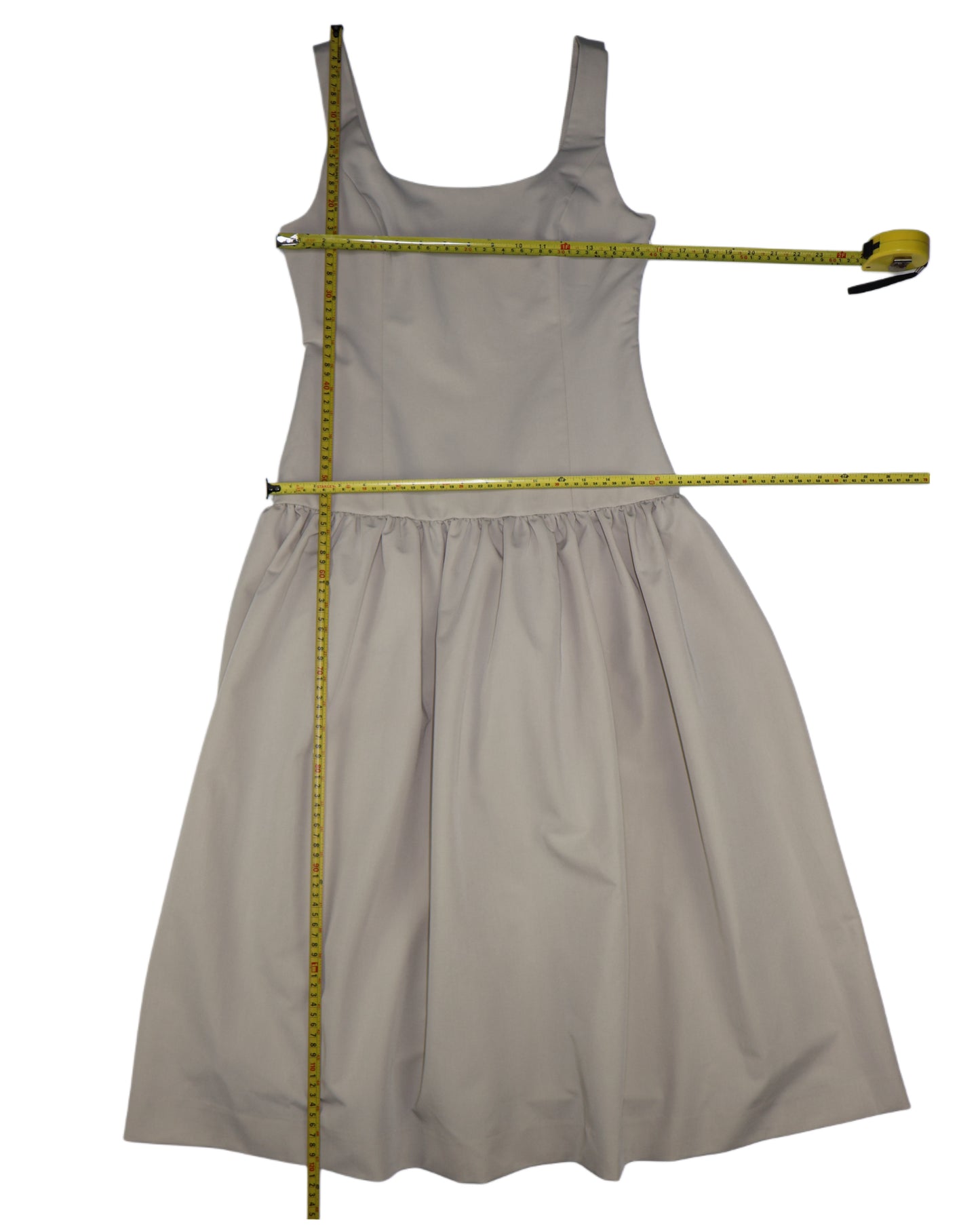 NUEVO CON ETIQUETA | VESTIDO MIDI BEIGE CORTE DROP WAIST CON FALDA AMPLIA | ENDLESS ROSE | TALLA S
