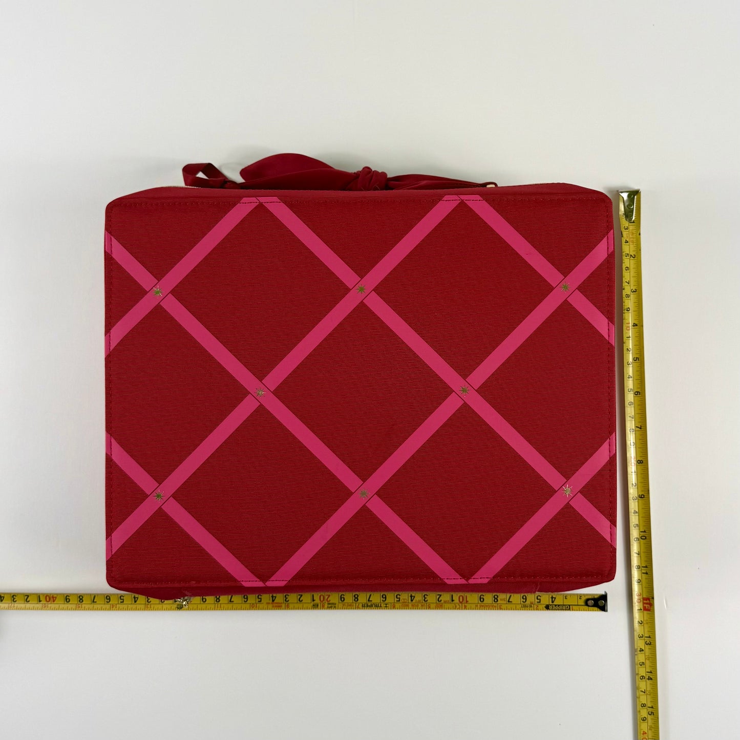 ESTUCHE DE MAQUILLAJE | ESTÉE LAUDER | 29cm x 36cm