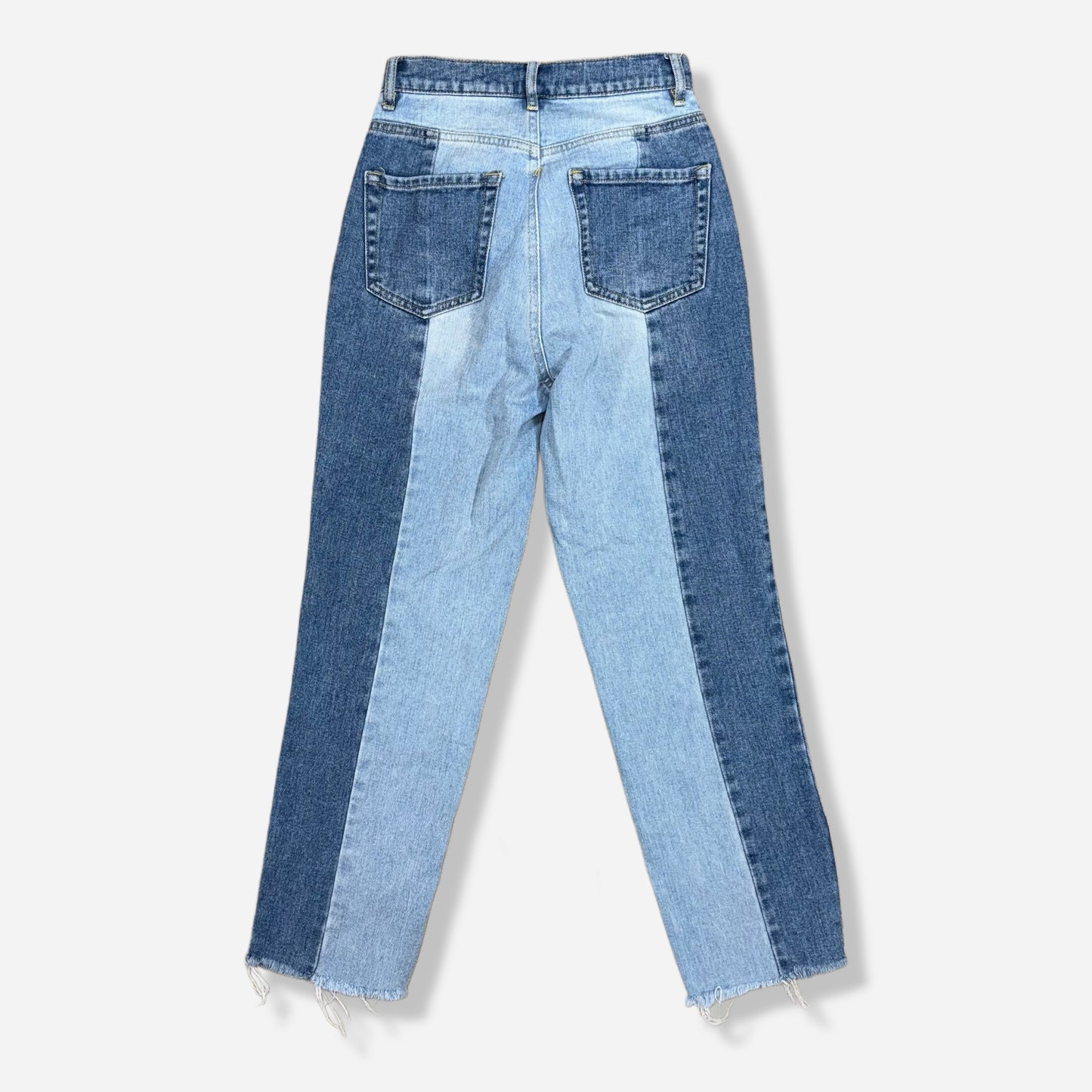HIGH-RISE STRAIGHT JEAN | PACSUN | 24