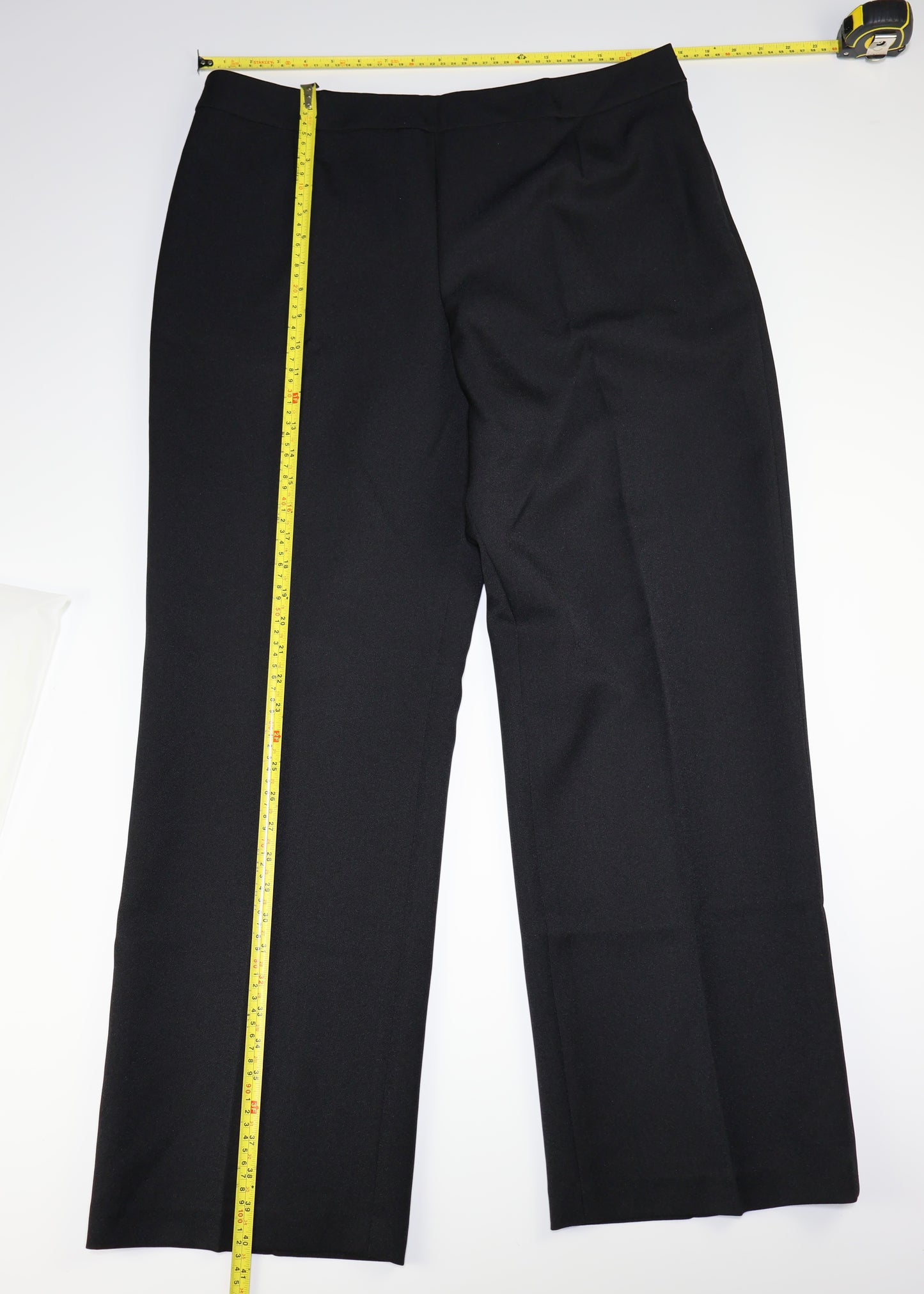 PANTALÓN DE VESTIR RECTO CLÁSICO NEGRO DE CORTE SASTRERO | SUIT STUDIO | TALLA 14P