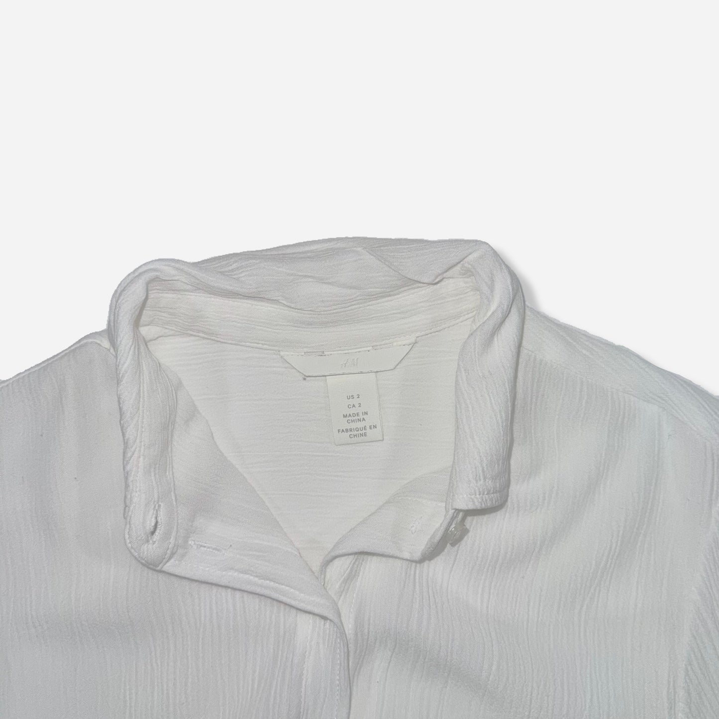 BLUSA BLANCA CON LAZO | H&M | 2