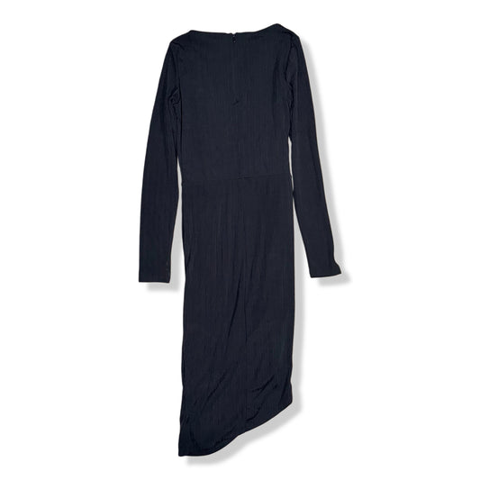 VESTIDO NEGRO DE MANGA LARGA CON CORTE ASIMÉTRICO | H&M | XS