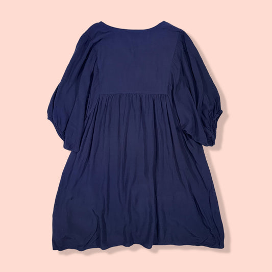 VESTIDO AZUL MARINO BORDADO FLORAL | L