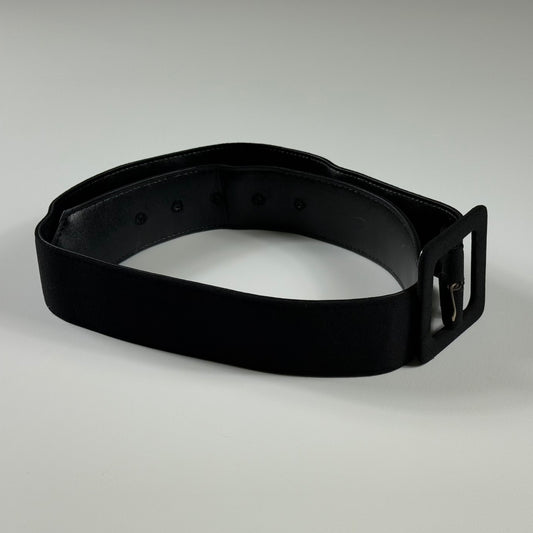 CINTURÓN NEGRO ANCHO CON HEBILLA FORRADA | TALLA 10