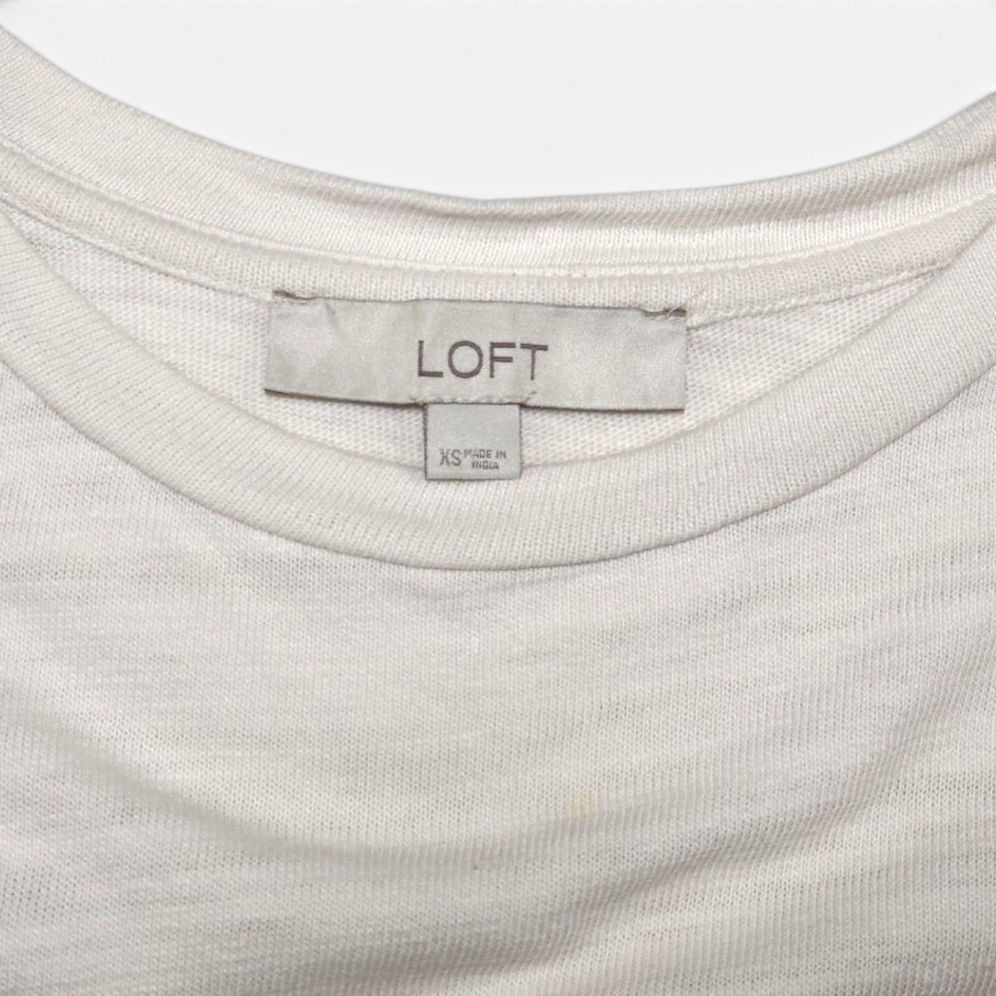 BLUSA CREMA CON BORDADO EN MANGAS | LOFT | TALLA XS