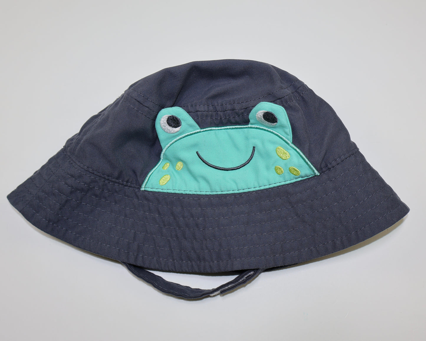 SOMBRERO TIPO BUCKET PARA BEBÉS | SIMPLE JOYS BY CARTER’S | 12M