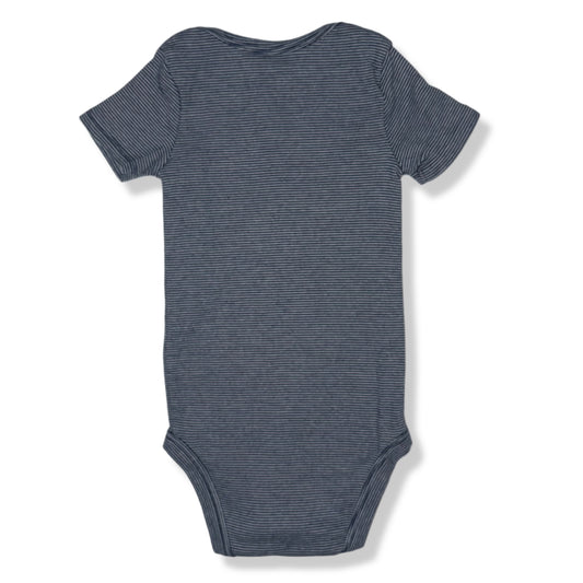 ENTERIZO DE RAYAS PARA BEBÉS MANGAS CORTAS | CARTER’S | TALLA 12M