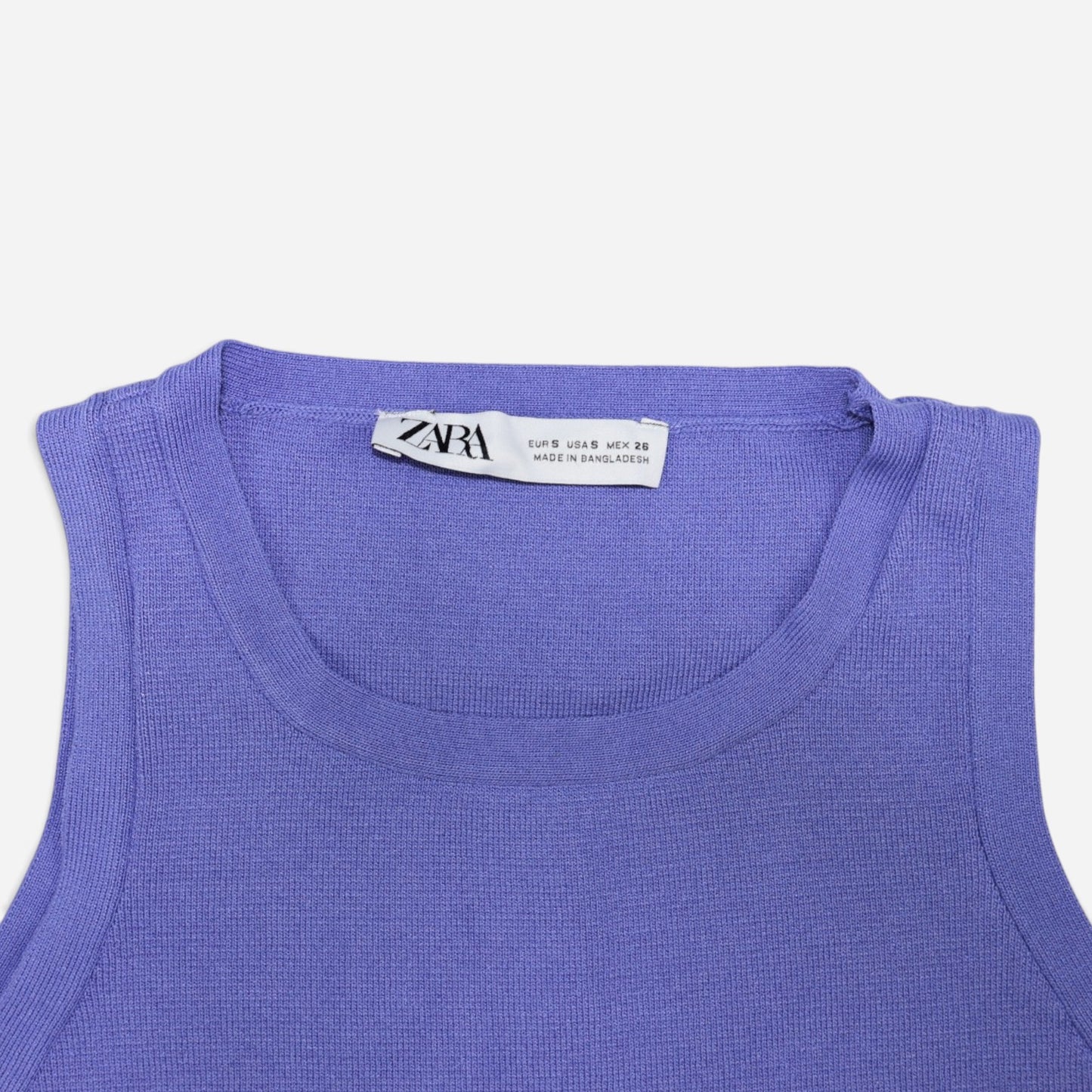 TOP CORTO DE PUNTO SIN MANGAS | ZARA | TALLA S