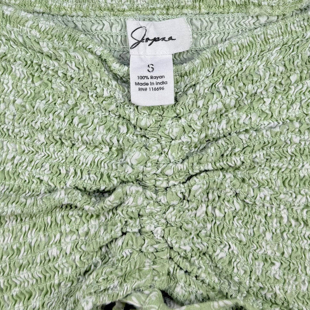CROP TOP CON MANGAS ABULLONADAS | JAPNA | TALLA S