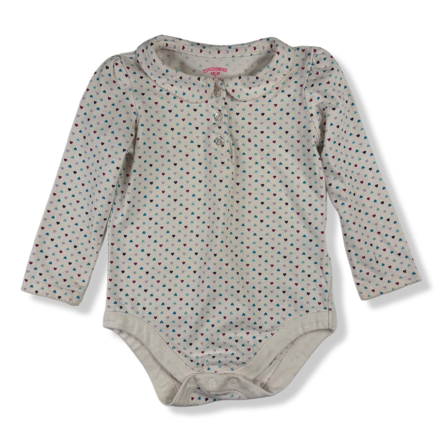 ENTERIZO CON ESTAMPADO DE CORAZONES | TOUGHSKINS | TALLA 24M