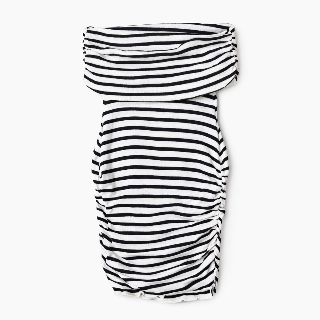 TOP DE RAYAS BLANCO Y NEGRO CON CUELLO DRAPEADO | ZARA | TALLA S