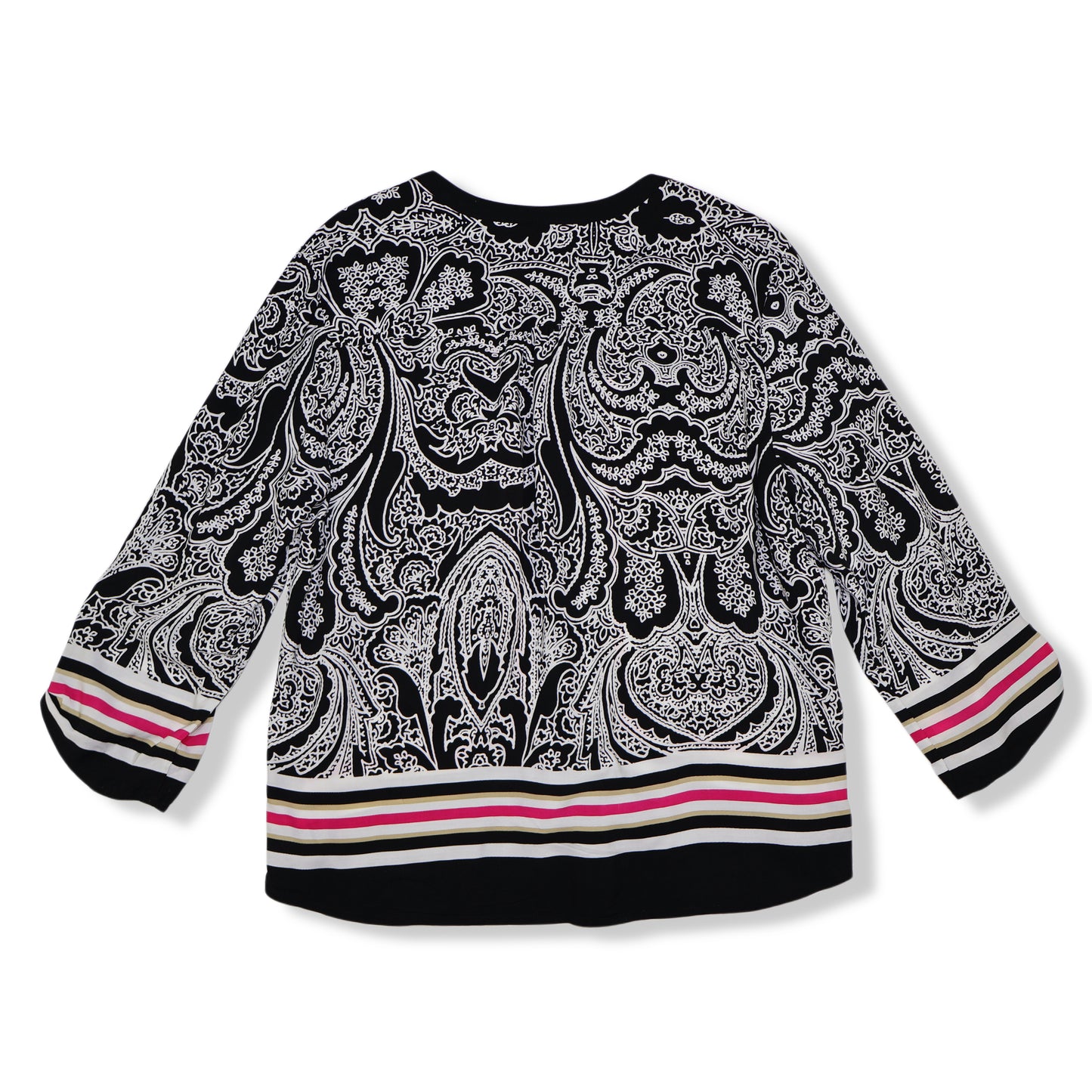 BLUSA ESTAMPADA BLANCO Y NEGRO CON BOTONES | RUBY RD. | TALLA L