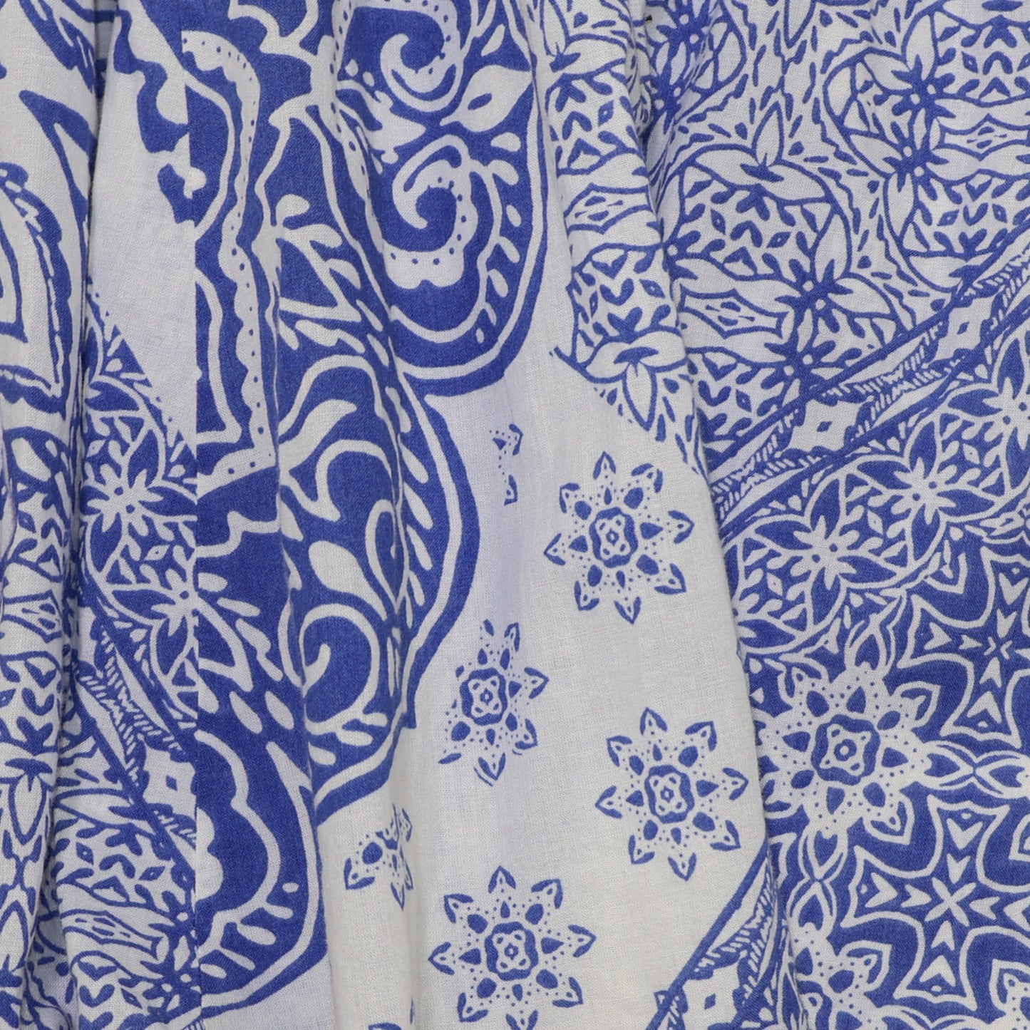 VESTIDO MINI CON ESTAMPADO AZUL Y BLANCO MANGA LARGA | ZARA | TALLA S