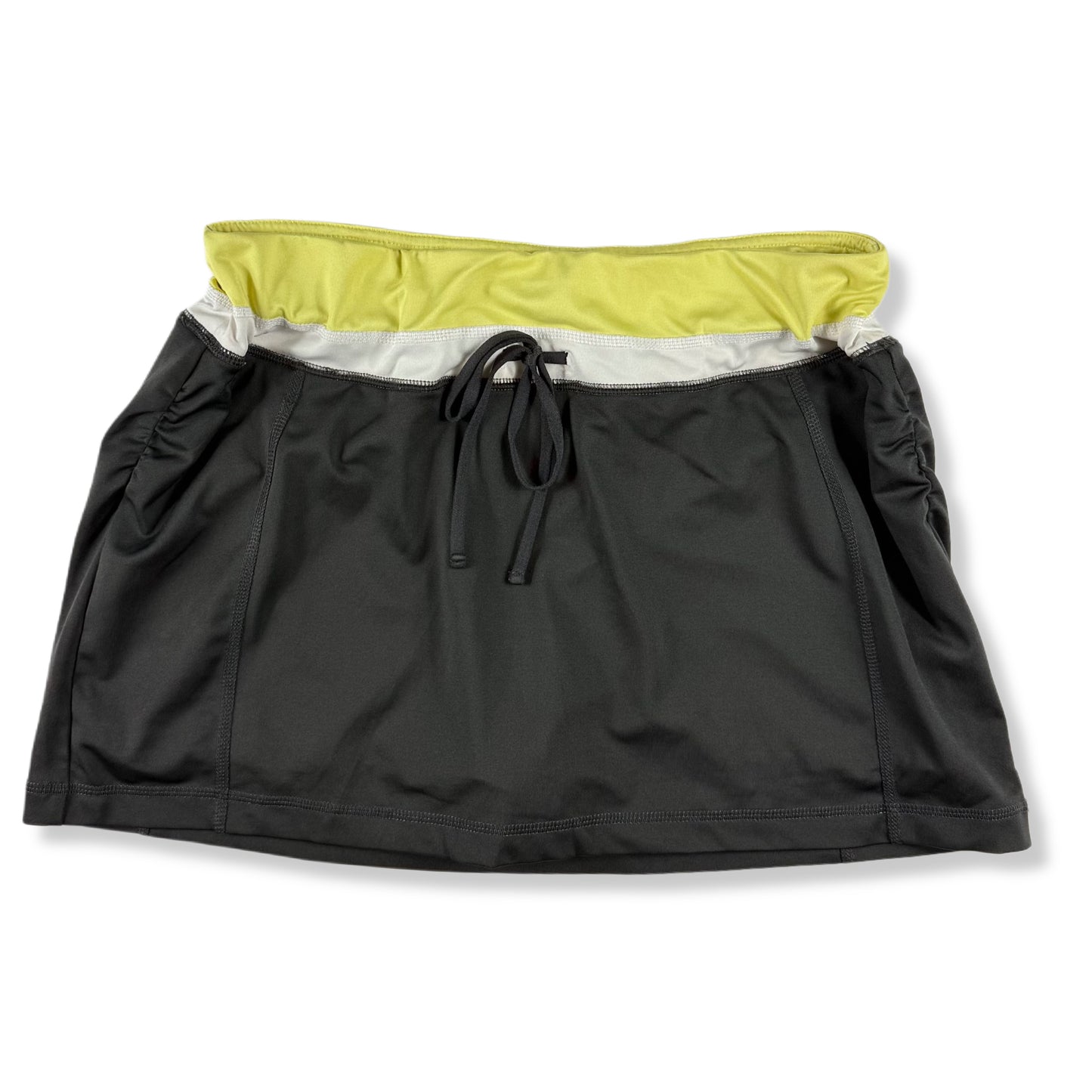 FALDA DEPORTIVA CON SHORTS | TALLA M