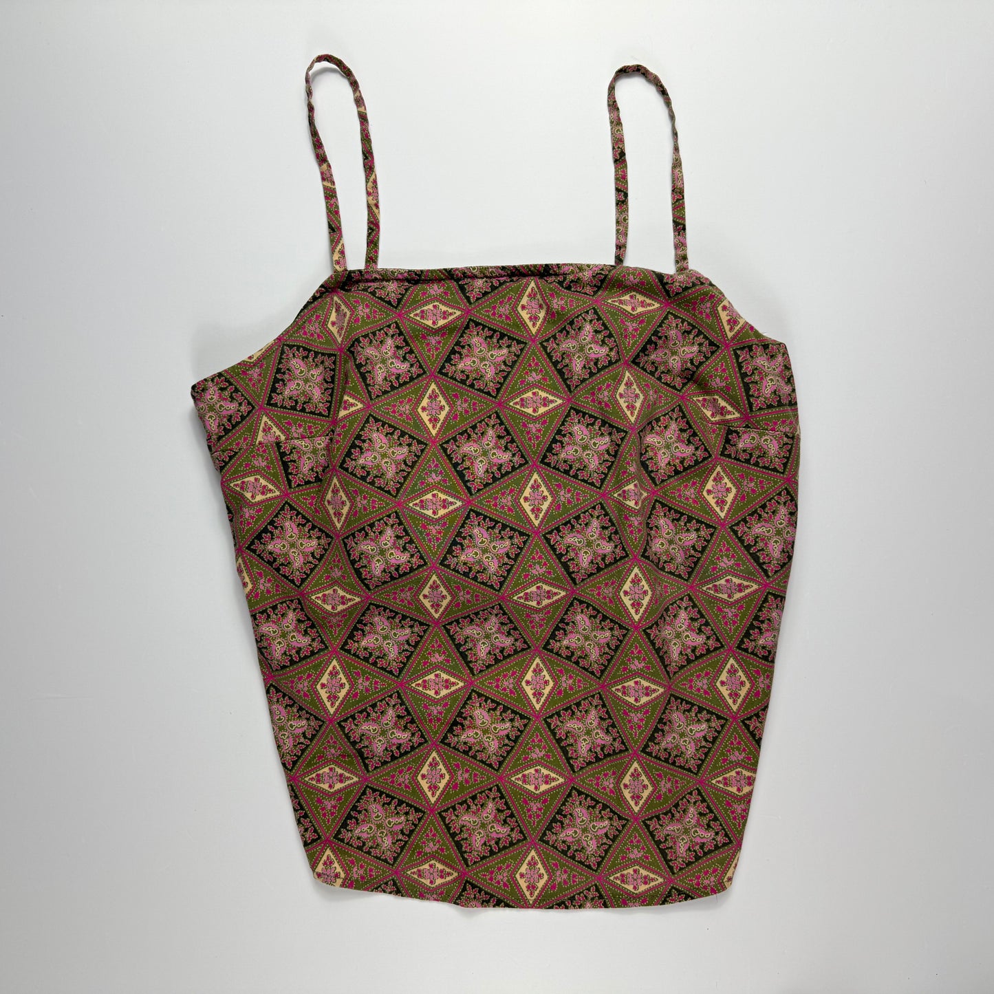 TOP ESTAMPADO  DE TIRANTES FINOS | I.N. SAN FRANCISCO | TALLA M