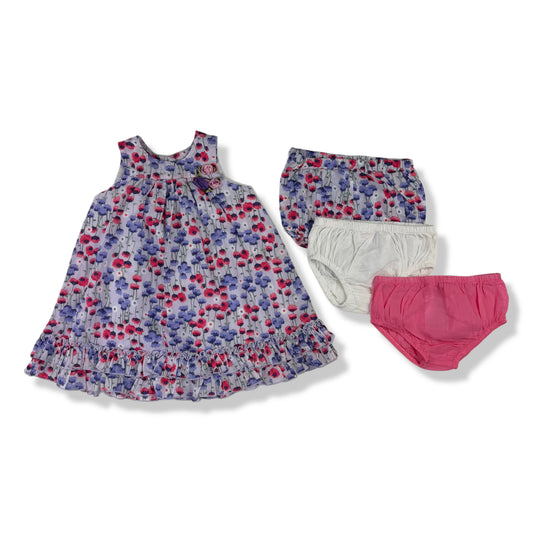 VESTIDO FLORAL CON VOLANTES & 3 CUBREPAÑAL | PIPPA & JULIE | TALLA 6-9M