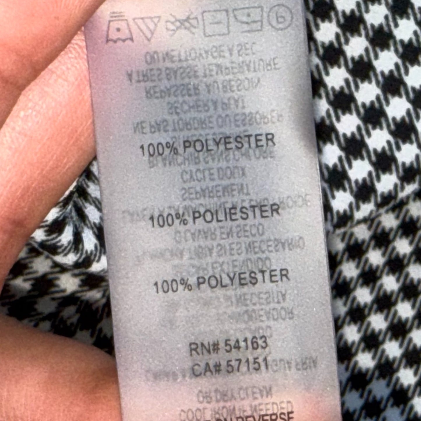 BLUSA HOUNDSTOOTH CON VOLANTES FRONTALES | KARL LAGERFELD | TALLA XL