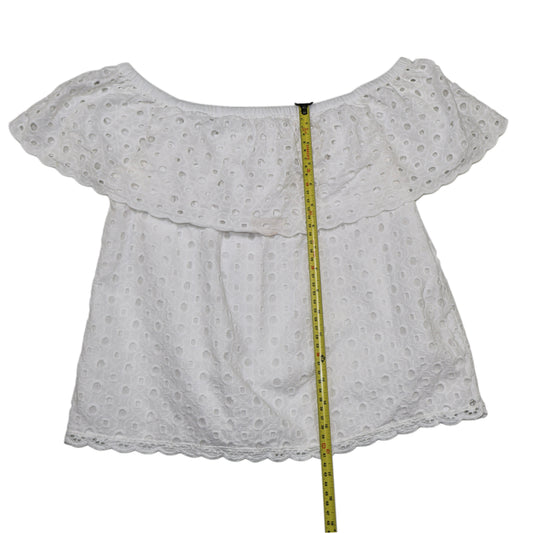 BLUSA OFF-SHOULDER CON BORDADO INGLÉS | TALLA S