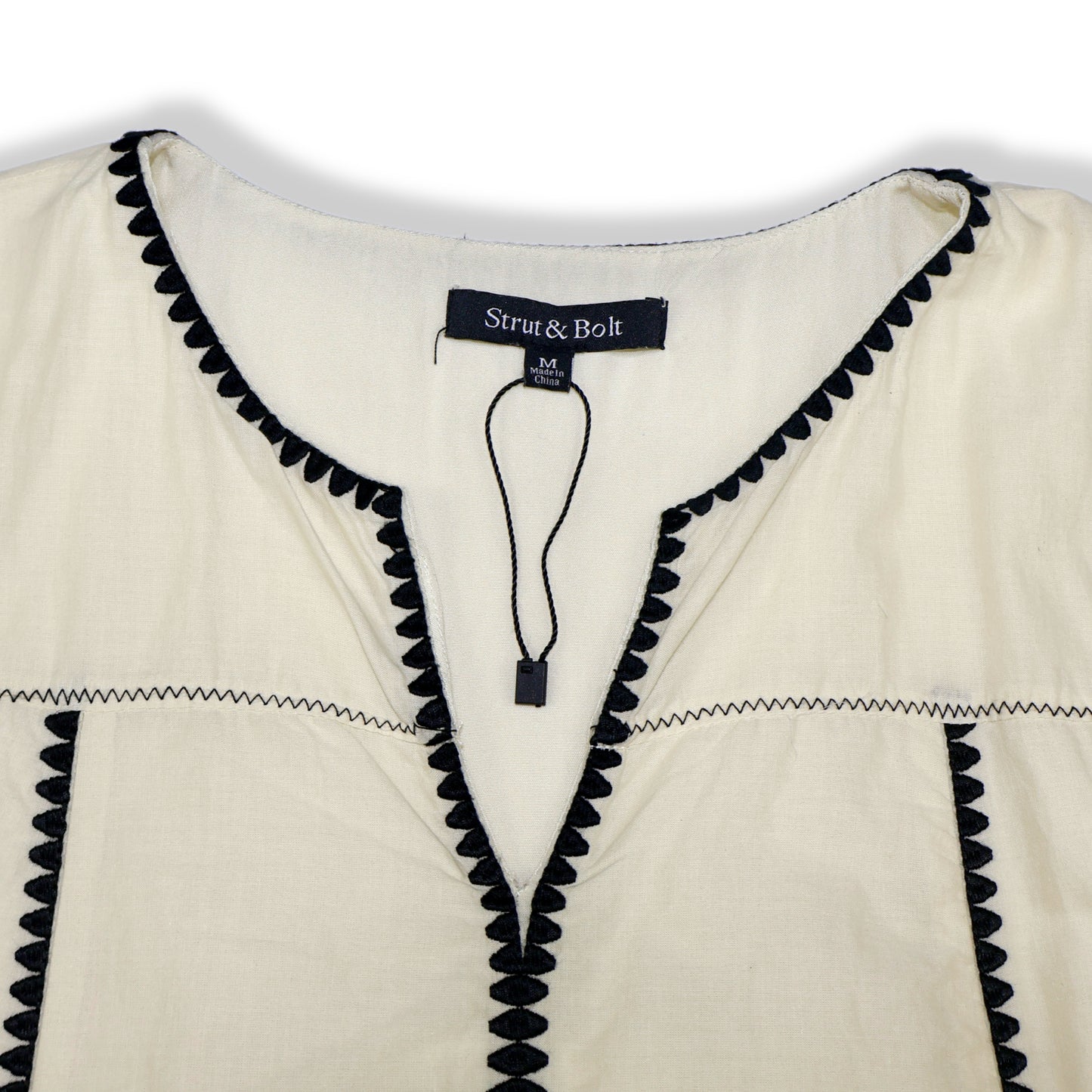 VESTIDO SIN MANGAS CORTE PEPLUM | STRUT & BOLT | TALLA M