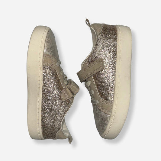 TENIS DORADOS PARA NIÑAS | CARTER’S | 8