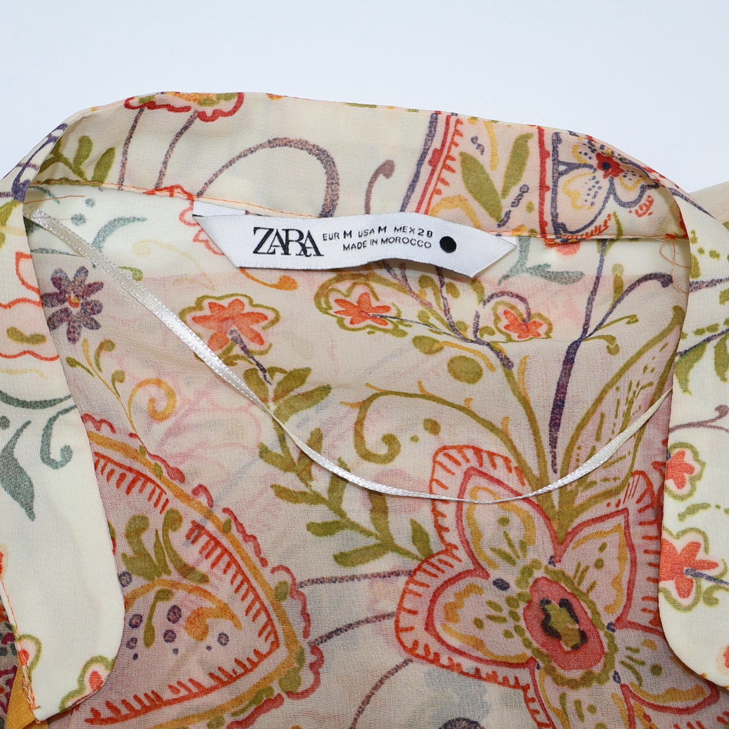 VESTIDO MINI ESTAMPADO MANGA LARGA | ZARA | TALLA M