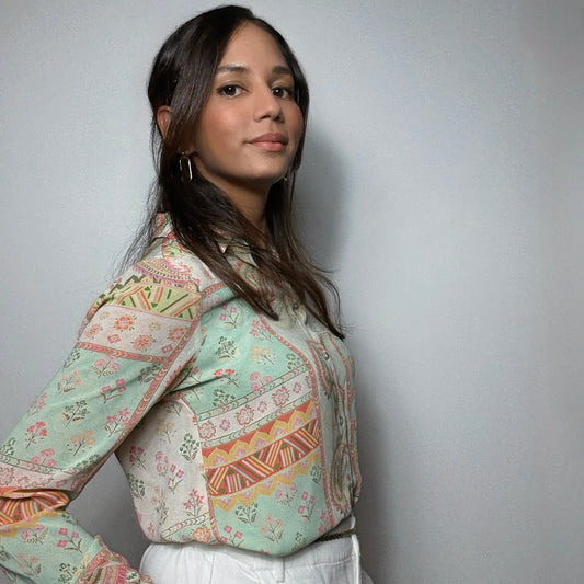 BLUSA CON ESTAMPADO PAISLEY MANGA LARGA | ROSE + OLIVE | TALLA S