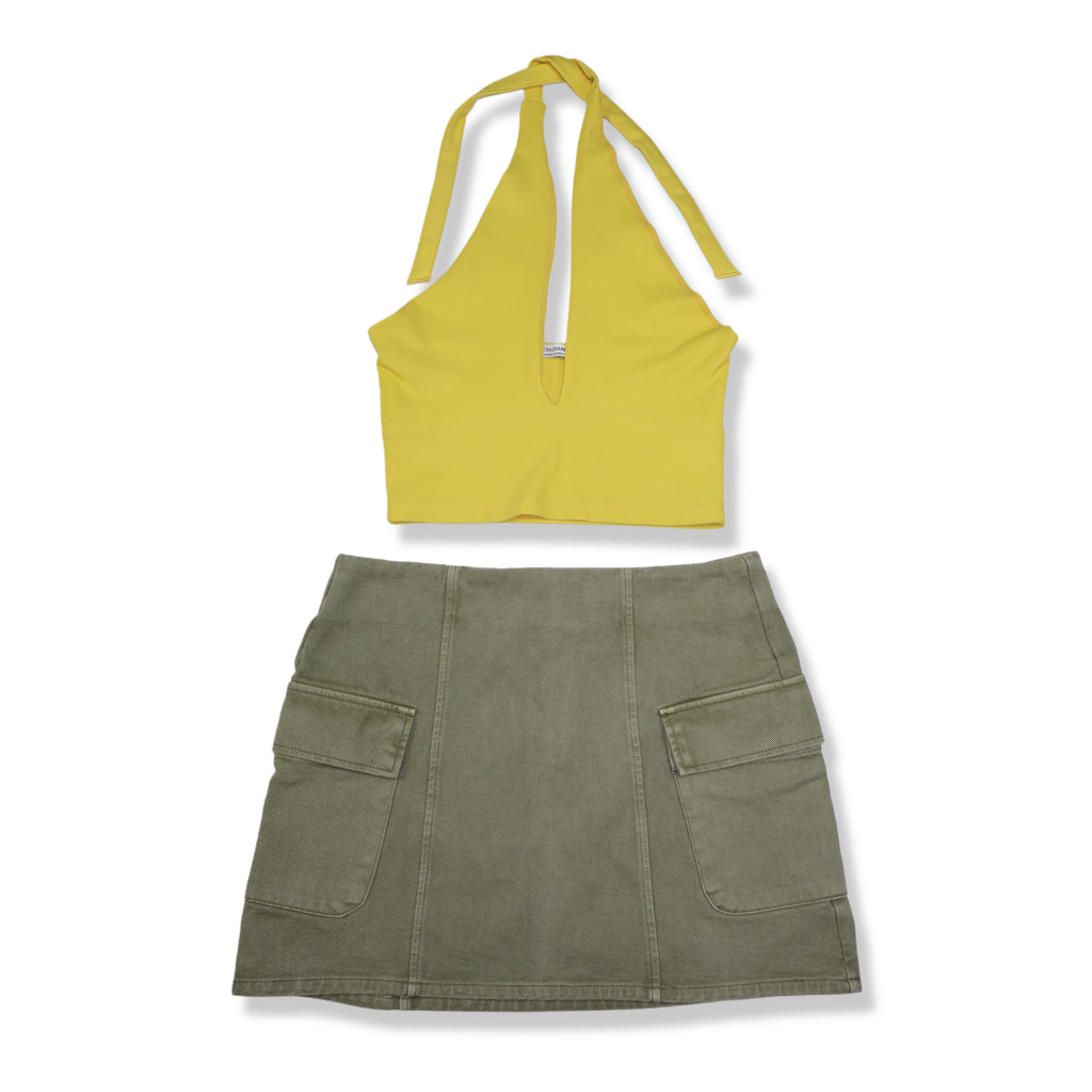 CROP TOP TIPO HALTER AMARILLO | STRADIVARIUS | TALLA M