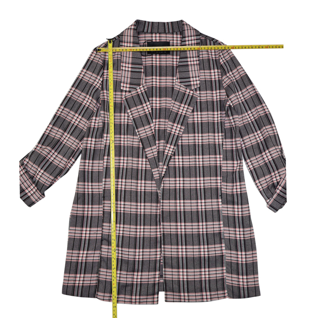BLAZER DE CUADROS ROSA Y NEGRO DE MANGAS 3/4 | STRADIVARIUS | TALLA S