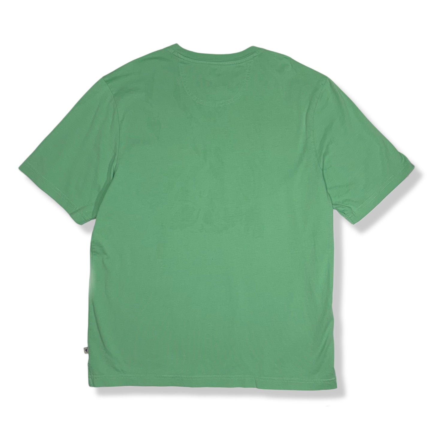 CAMISETA VERDE CON BOLSILLO PARA HOMBRE | TOMMY BAHAMA | TALLA M