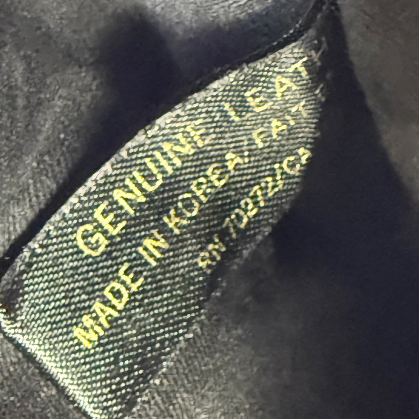 VINTAGE LEATHER CROSSBODY | LIZ CLAIBORNE