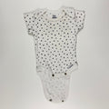 ENTERIZO CON ESTAMPADO DE CORAZONES | GERBER | TALLA 0–3 MESES