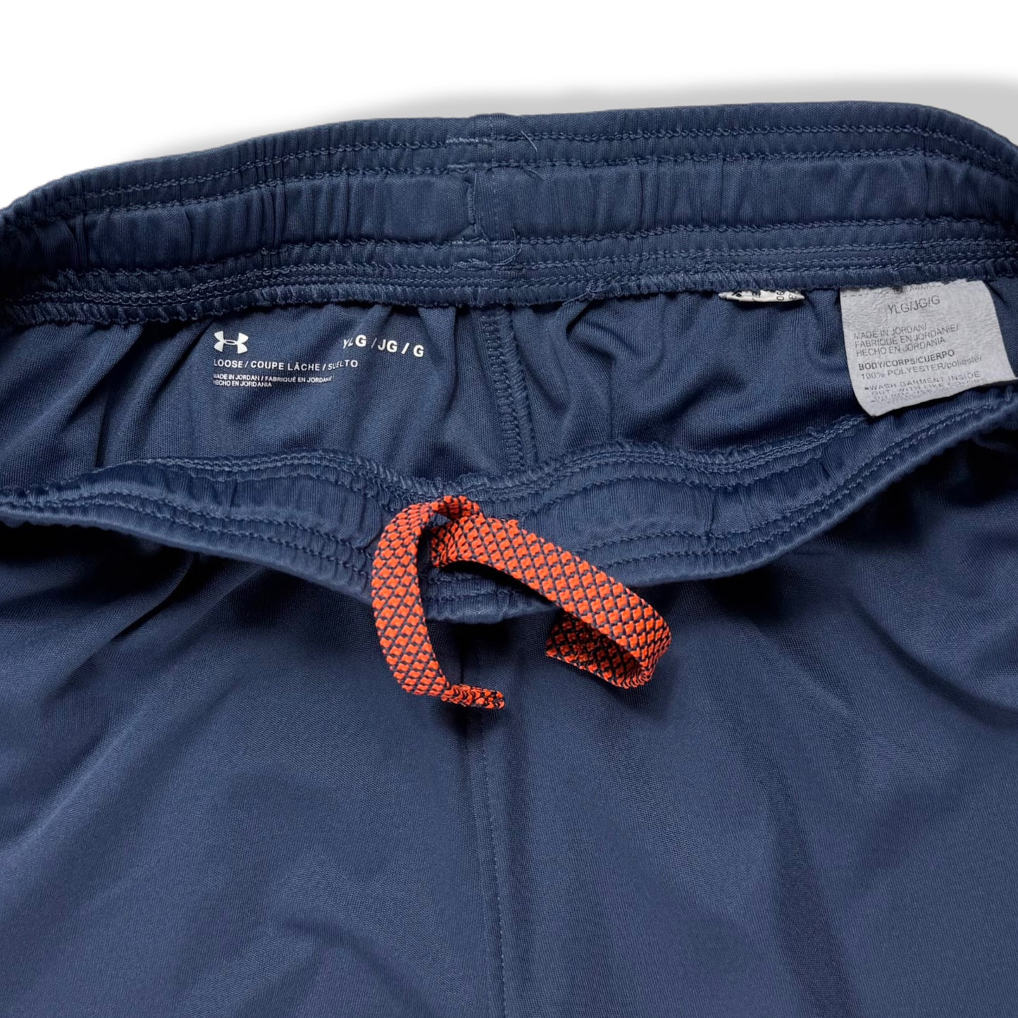 SHORT DEPORTIVO | UNDER ARMOUR | TALLA L (JUNIOR)