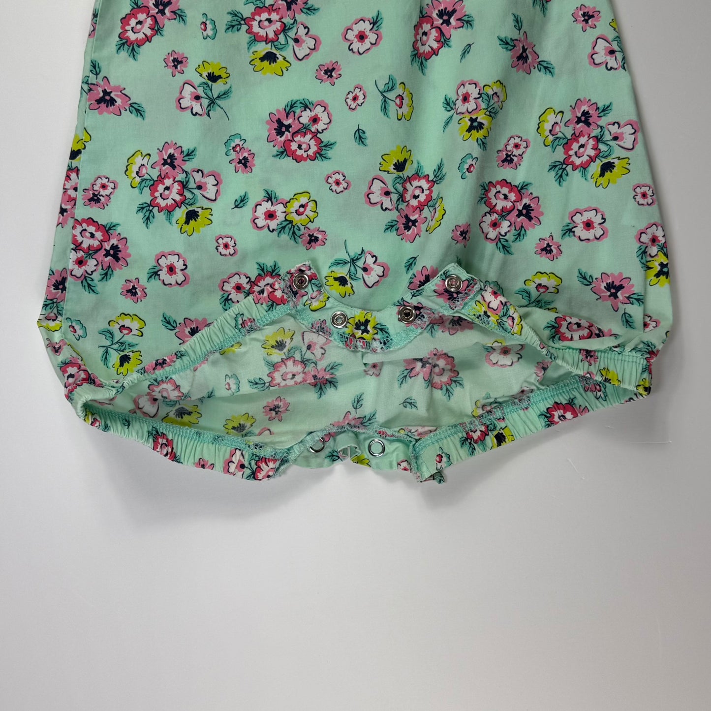 ROMPER FLORAL PARA BEBÉ | JUST ONE YOU BY CARTER’S | TALLA 9M