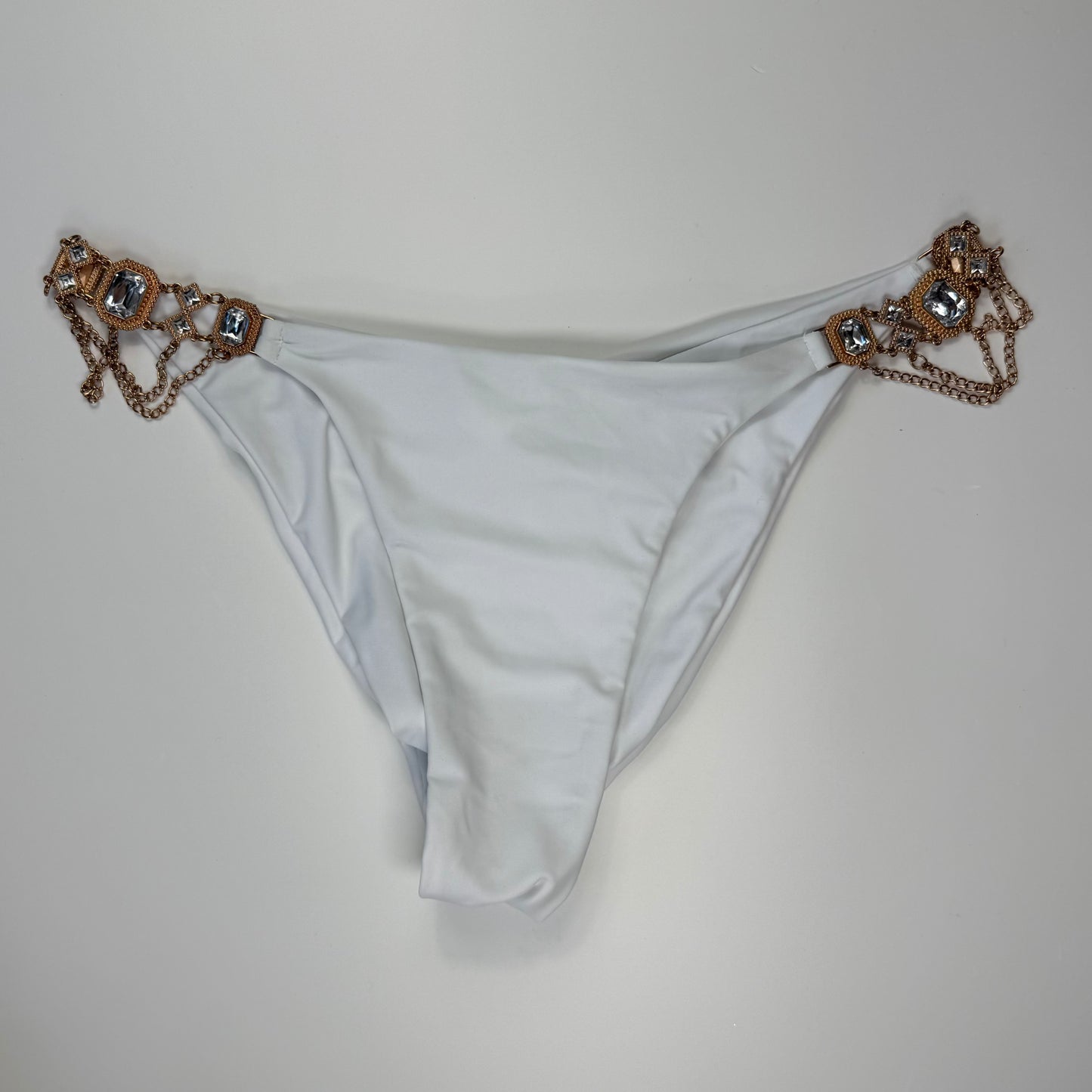 BIKINI BOTTOM BLANCO CON CADENAS | TALLA L