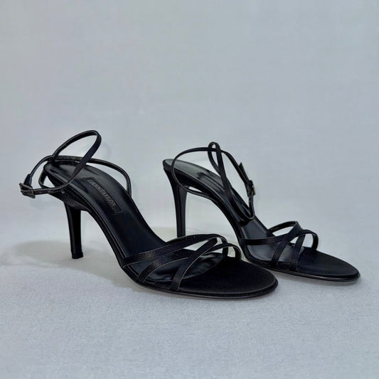 SANDALIAS DE TACÓN NEGRO SATINADO CON SU CAJA | ANN TAYLOR | 8