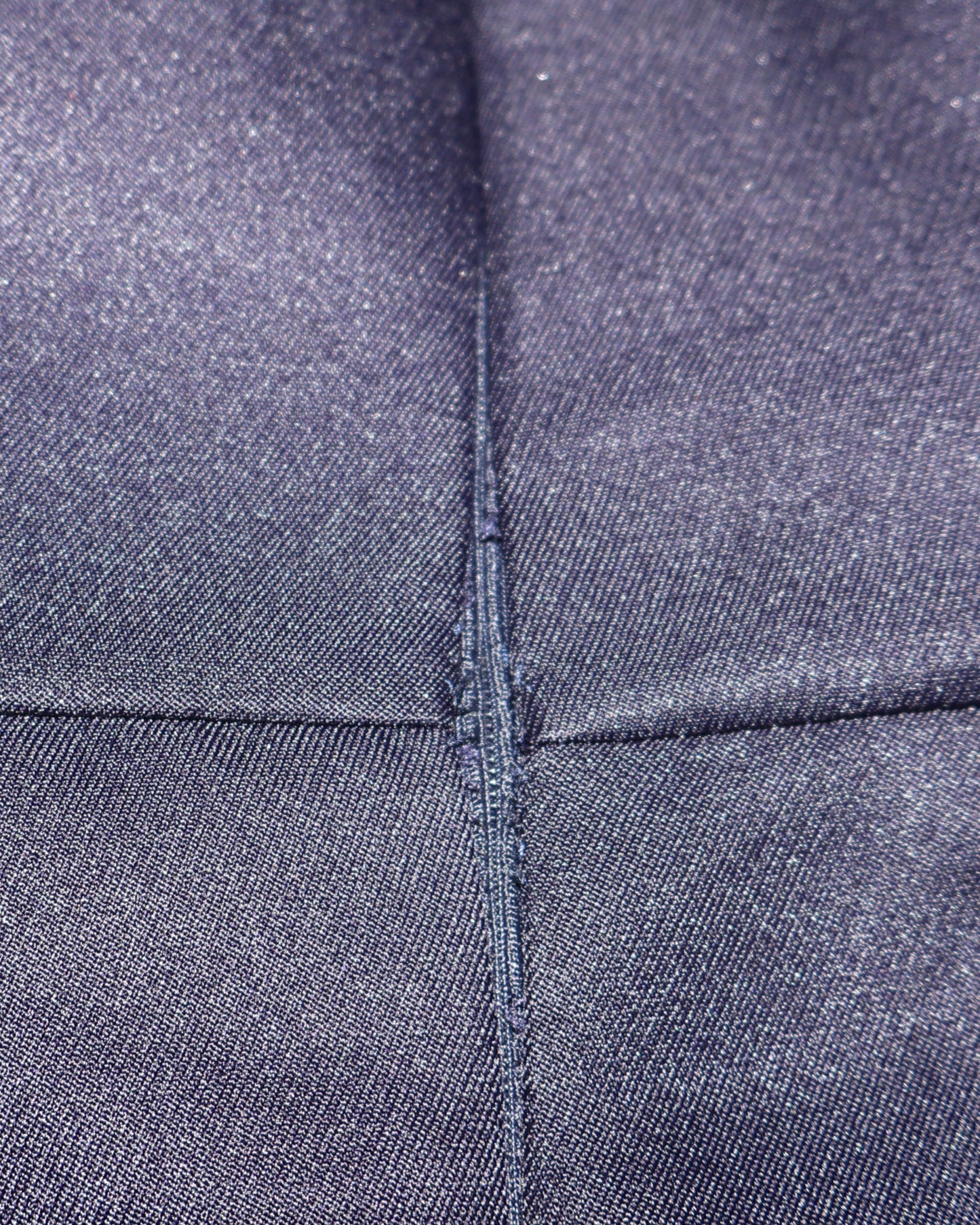 VESTIDO MINI SATINADO AZUL MARINO CON TIRANTES FINOS | L’ATISTE | TALLA S