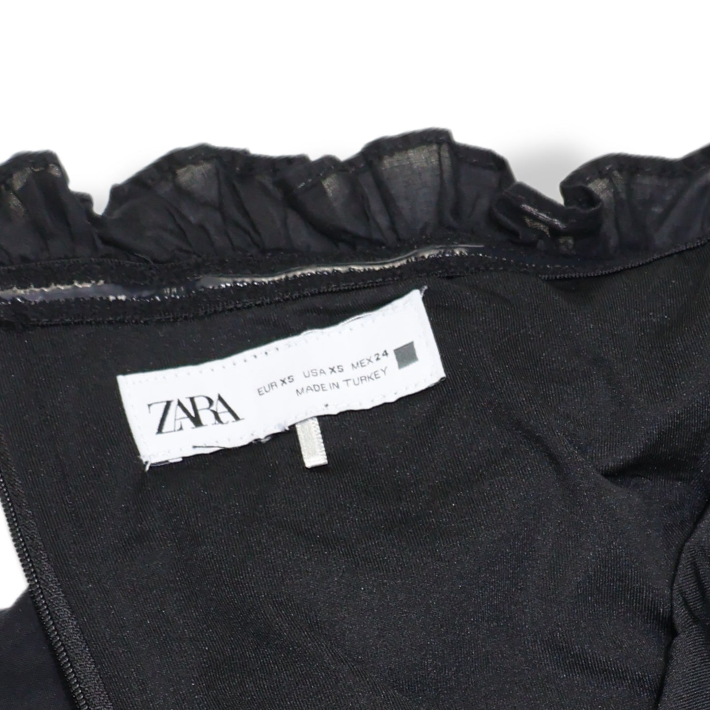 VESTIDO STRAPLESS NEGRO CON DRAPEADO Y VOLANTES | ZARA |  TALLA XS