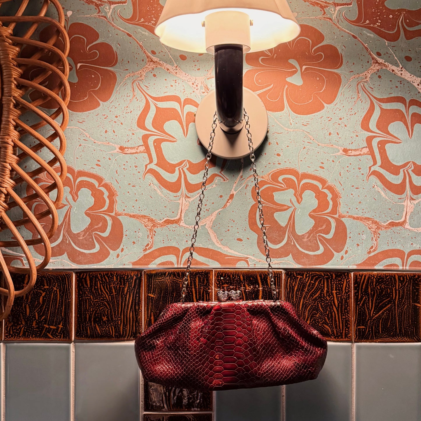 CLUTCH DE PIEL EDICIÓN LIMITADA RED PYTHON “FIRST KISS” | BRIGHTON