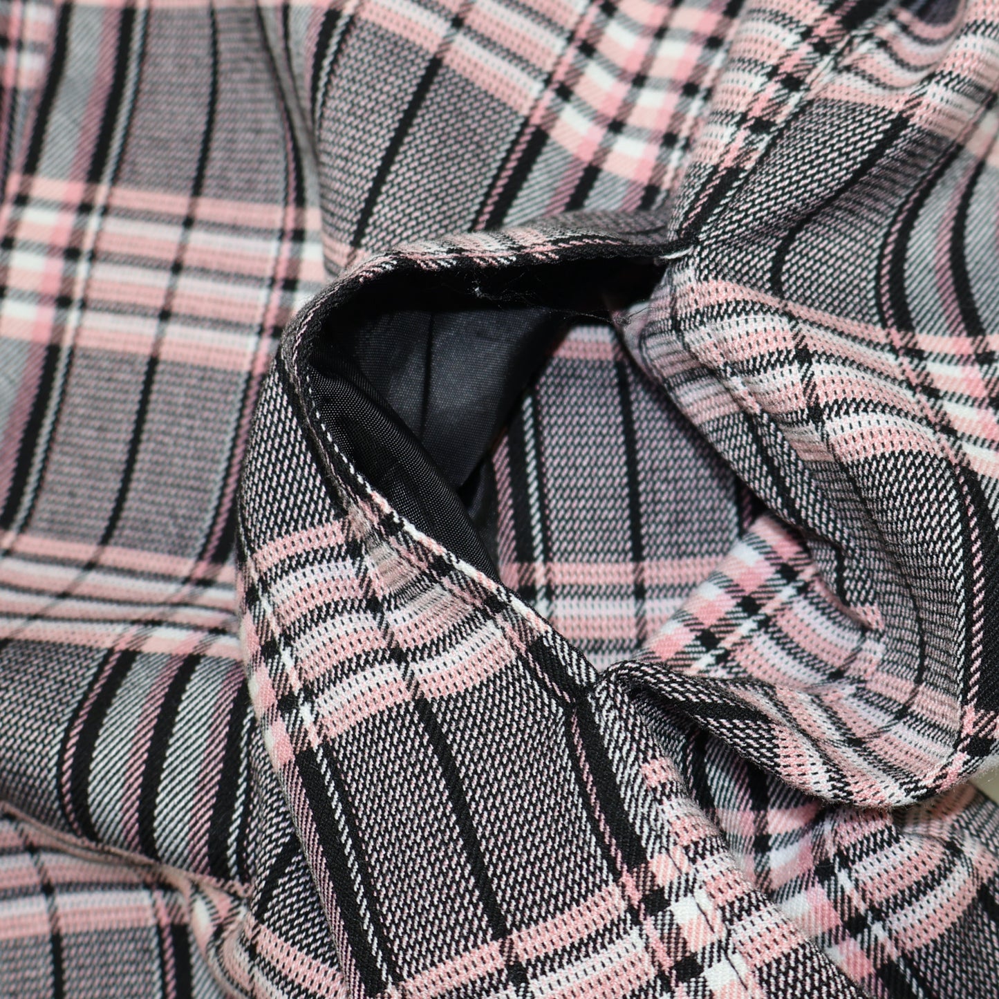 BLAZER DE CUADROS ROSA Y NEGRO DE MANGAS 3/4 | STRADIVARIUS | TALLA S