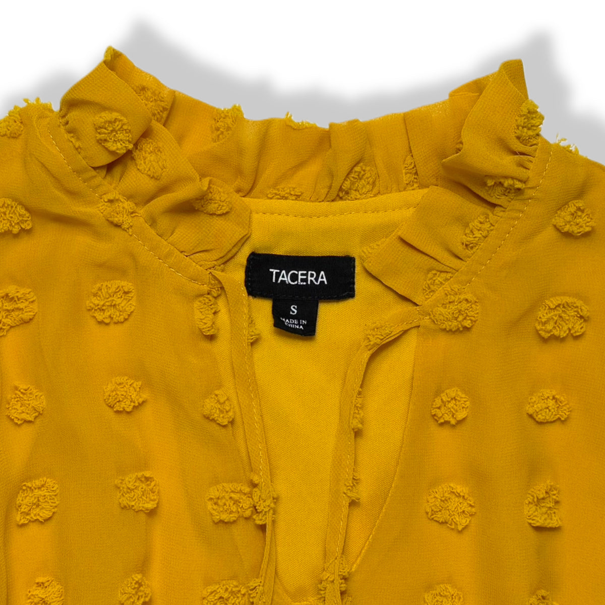 VESTIDO MOSTAZA DE MANGA LARGA CON TEXTURA EN RELIEVE | TACERA | TALLA S