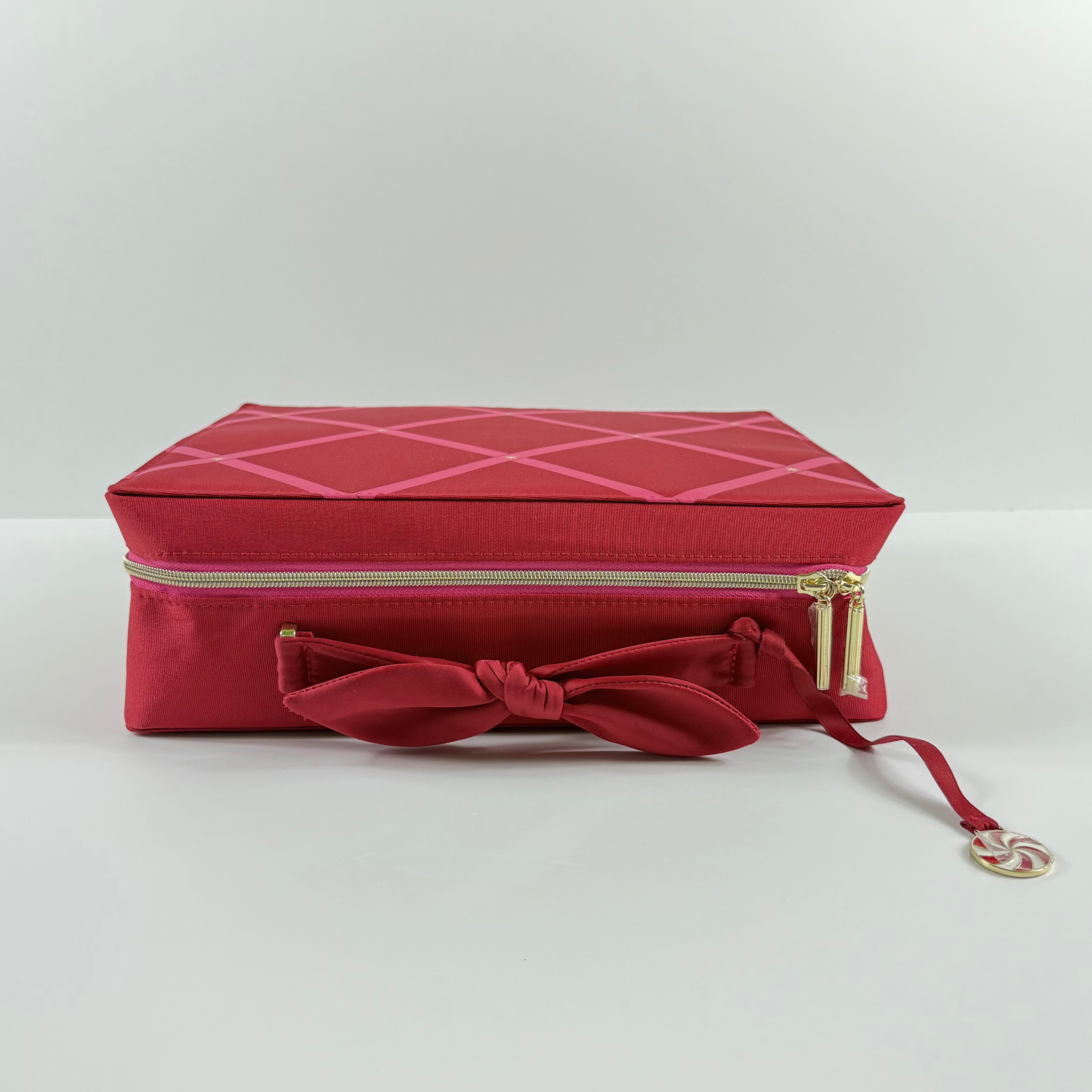 ESTUCHE DE MAQUILLAJE | ESTÉE LAUDER | 29cm x 36cm