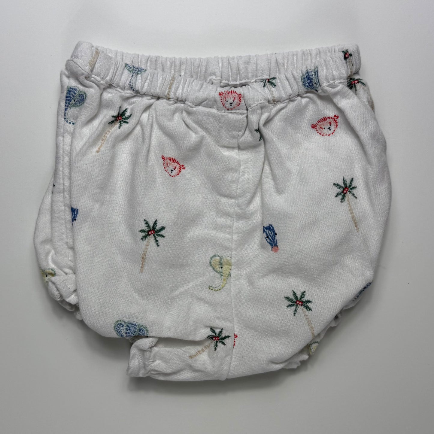 CUBRE PAÑAL CON ESTAMPADO DE ANIMALES Y PALMERAS | JAMIE AND JACK | TALLA 3-6M