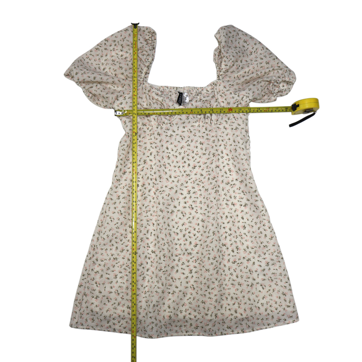 VESTIDO CORTO CON MANGAS ABULLONADAS Y ESTAMPADO FLORAL | H&M | TALLA S