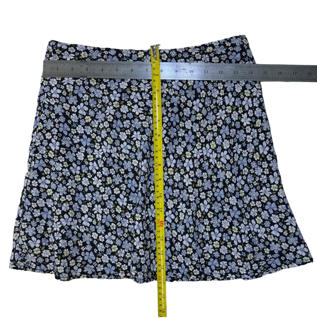 FALDA CORTA CON ESTAMPADO FLORAL | DIVIDED (H&M) | TALLA 4 (S)