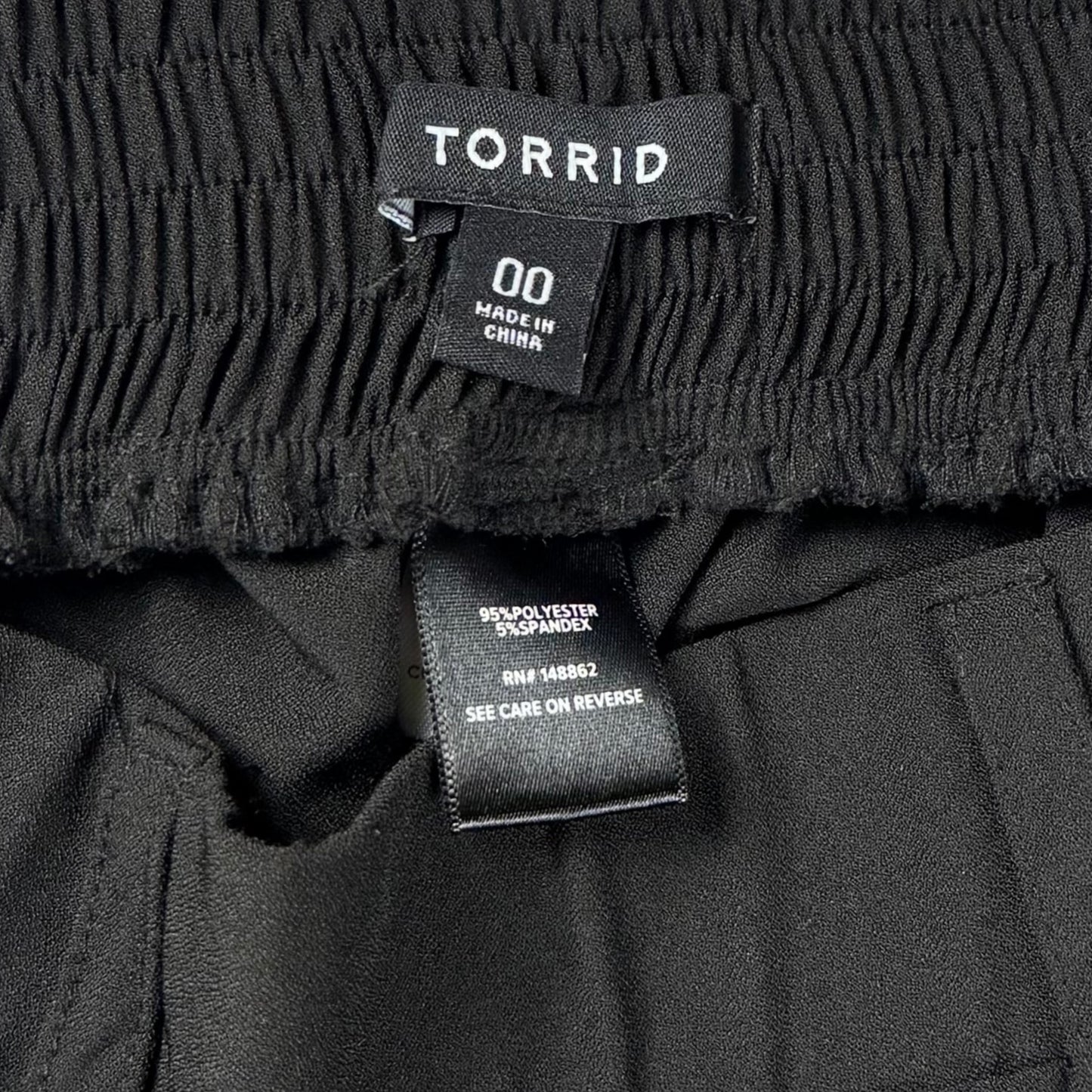 PANTALÓN NEGRO WIDE LEG | TORRID | TALLA 00