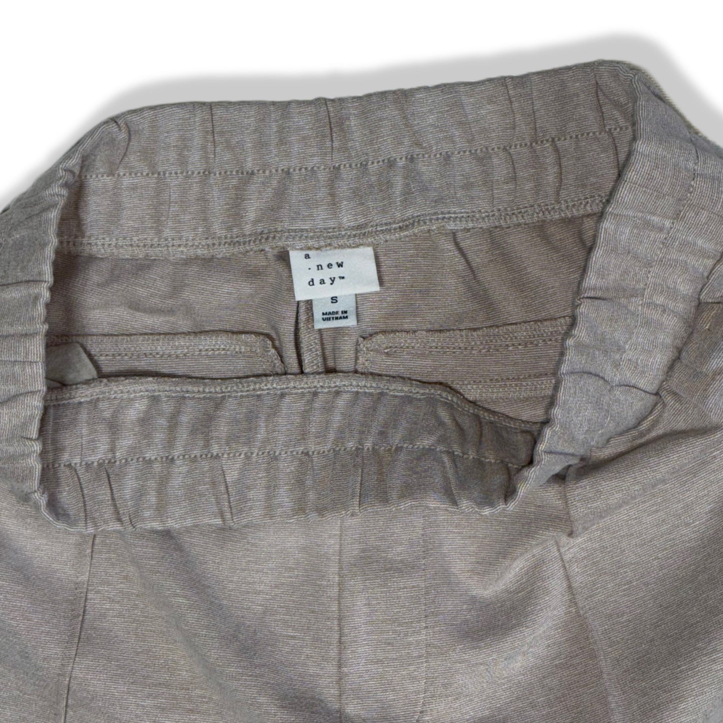 PANTALÓN TIPO JOGGER GRIS CON CINTURA ELÁSTICA | A NEW DAY | TALLA S